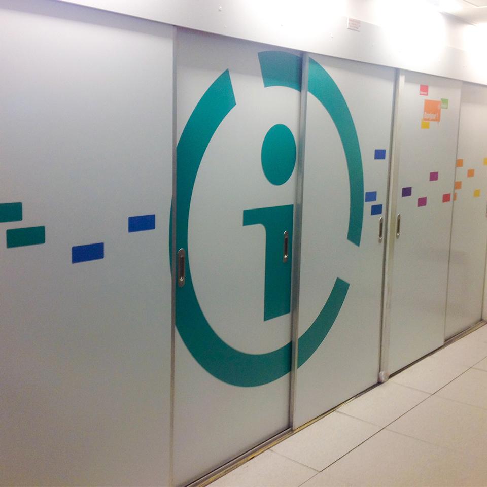 RATP signalétique de point d'information par Visotec