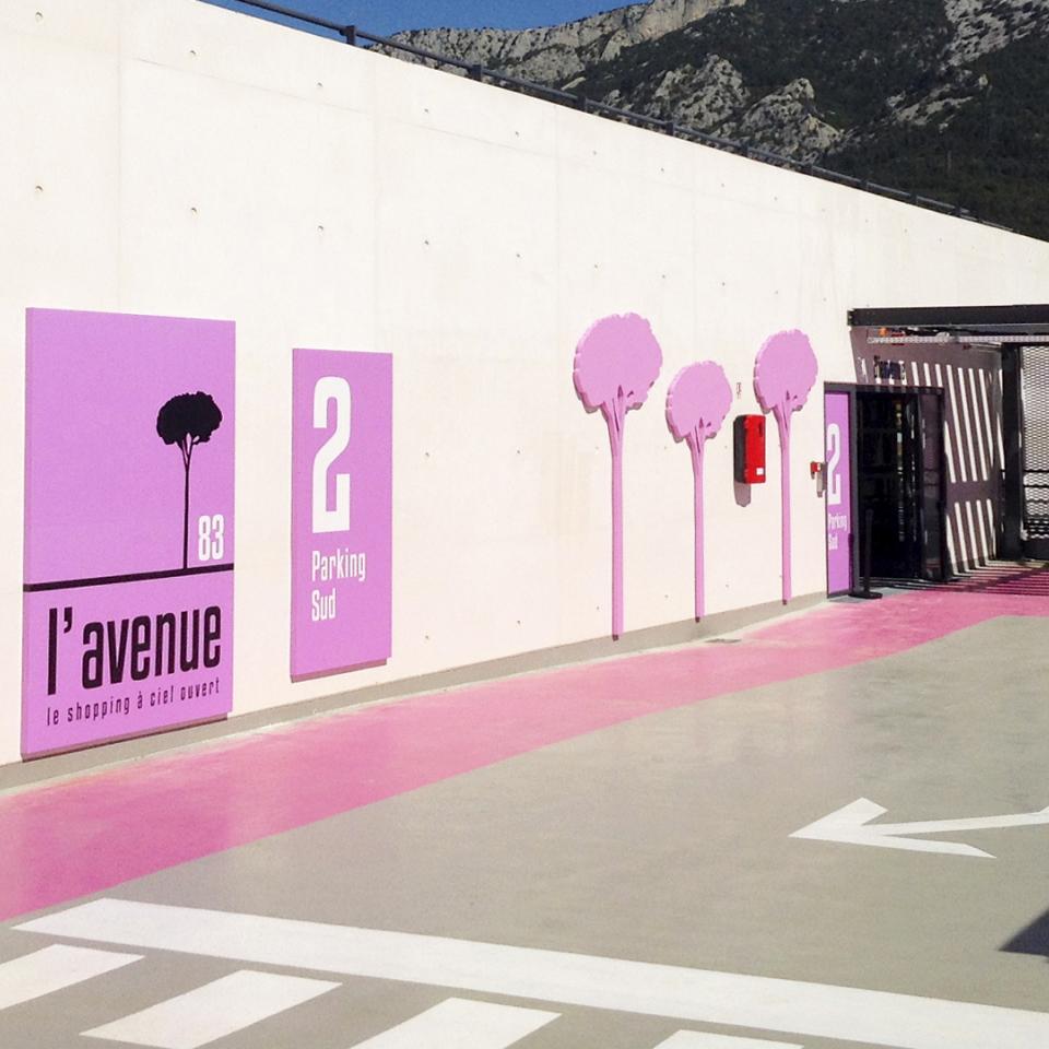 Updating the visual identity of large shopping centres for Altarea